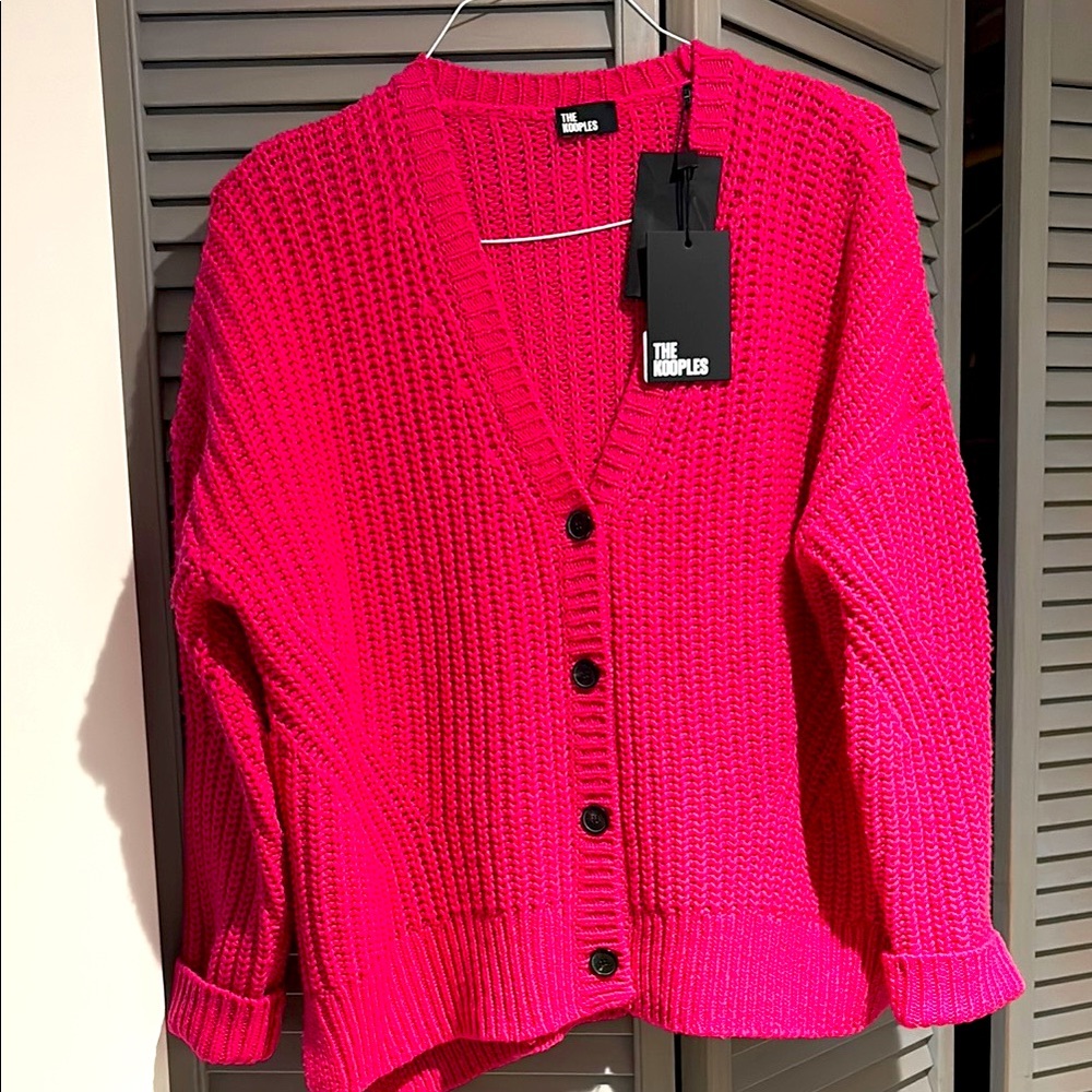 CLEARANCE SALE THE KOOPLES Luxurious Pink Chunky Knit Wool Cardigan. NWT.